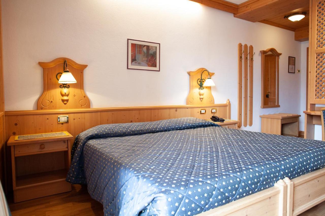 Hotel Posta Forni di Sopra Zewnętrze zdjęcie