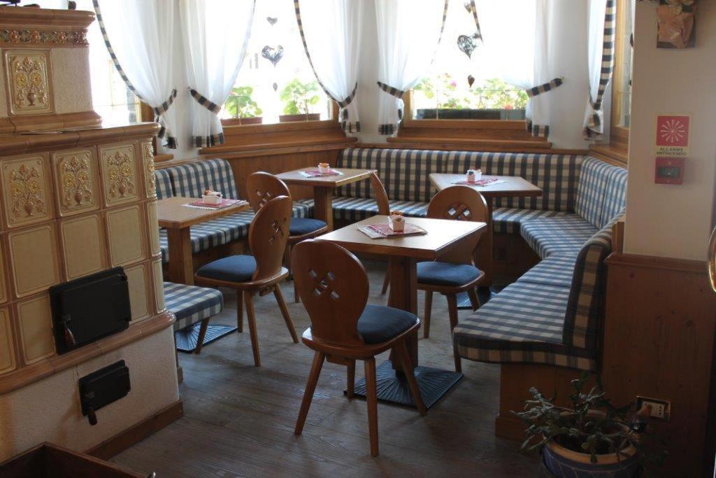 Hotel Posta Forni di Sopra Zewnętrze zdjęcie